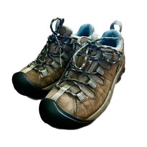 KEEN WOMEN'S VOYAGEUR HIKING BOOTS style 1011523 size 8